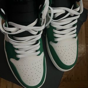 Mens sneaker (never worn)